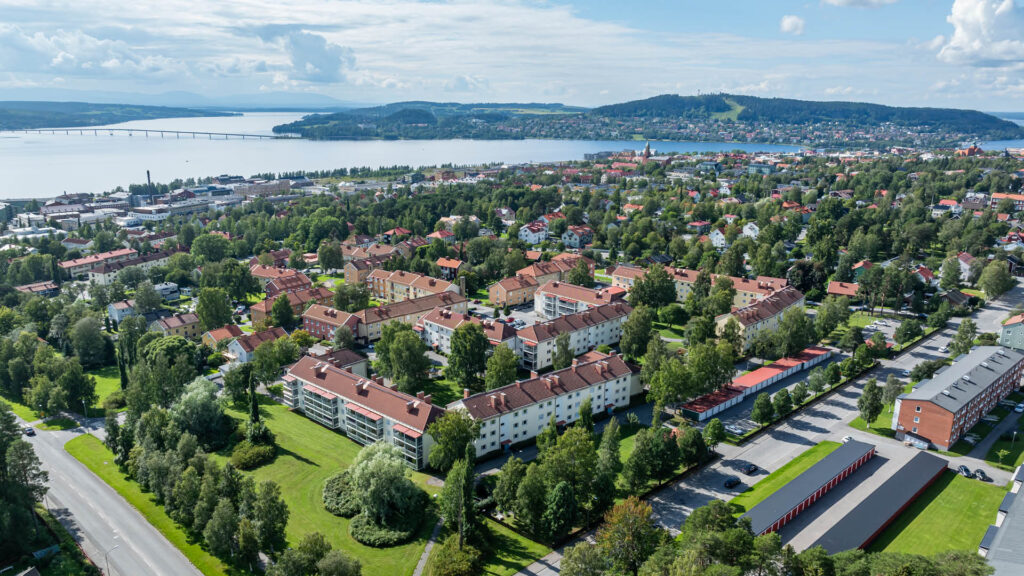 Inglasade balkonger till Brf Rödstjärten i Östersund